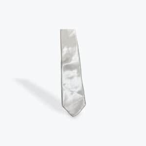 The Pearl Tie